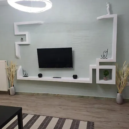 Vata Apartament 2 *